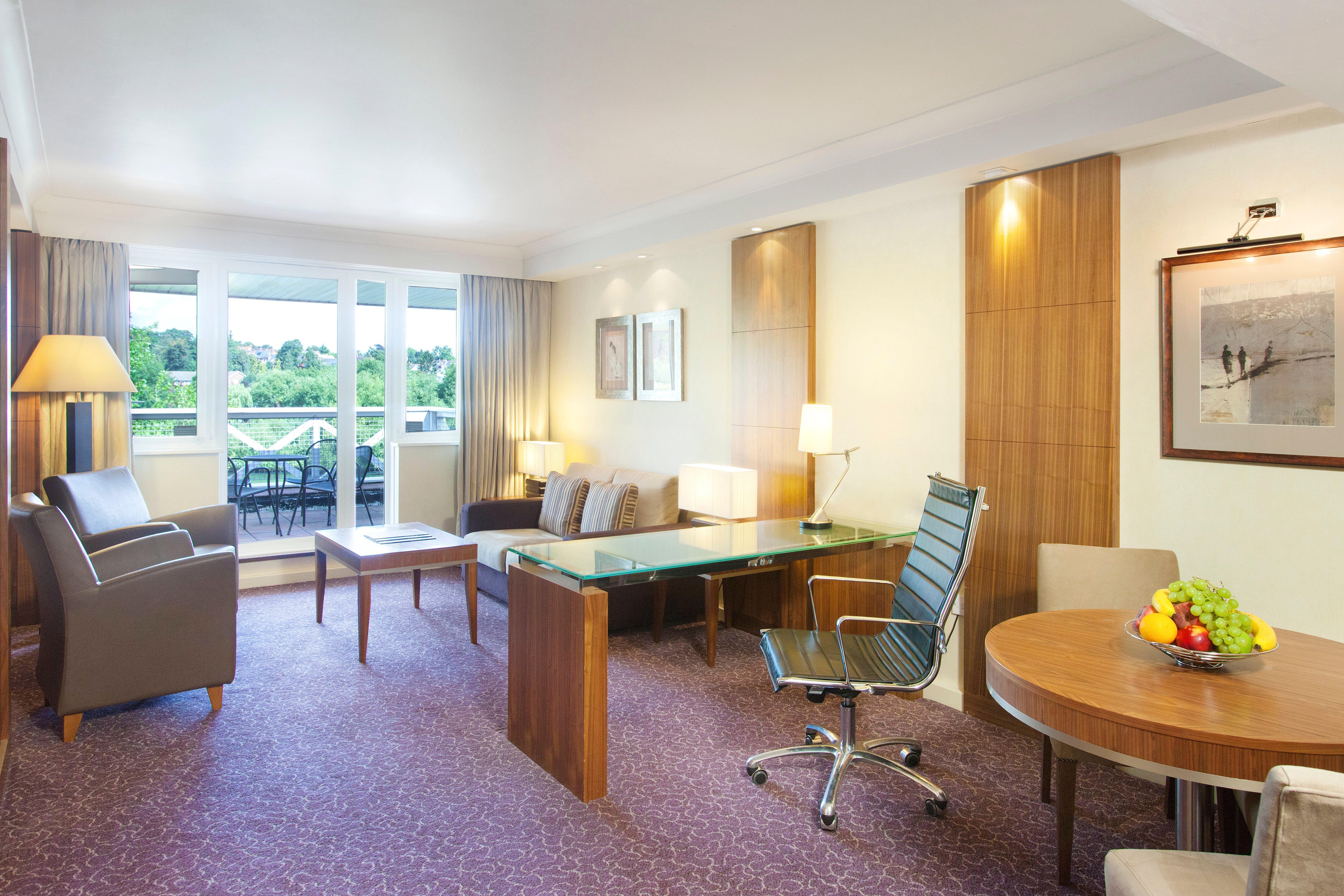 Hotel Crowne Plaza Reading Exterior foto