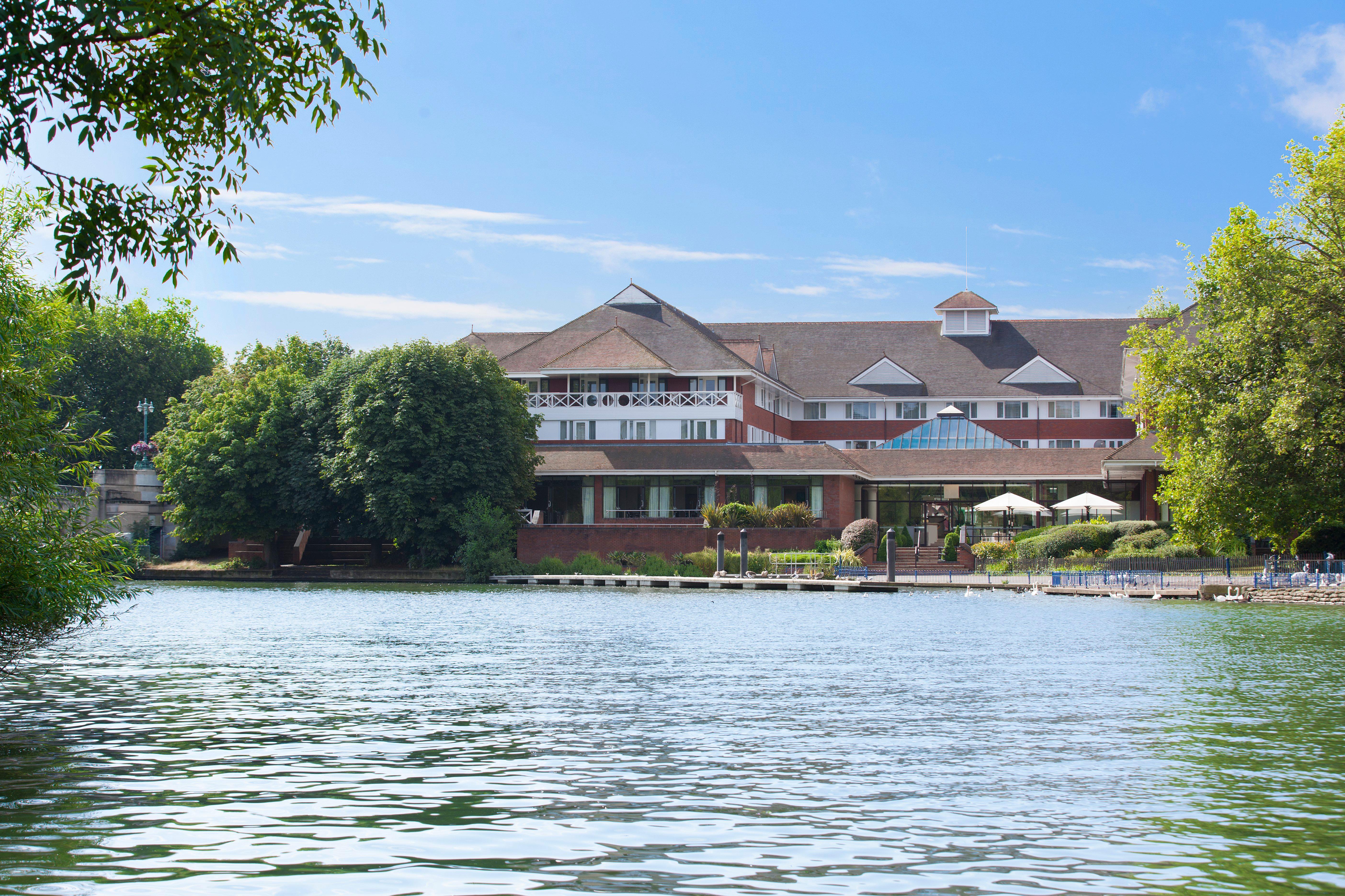 Hotel Crowne Plaza Reading Exterior foto